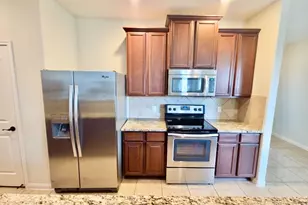 1697 Breanna Ln, Kyle, TX 78640 - Photo 7