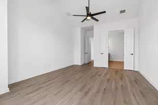 220 Tumbling Creek Run, Kyle, TX 78640 - Photo 17