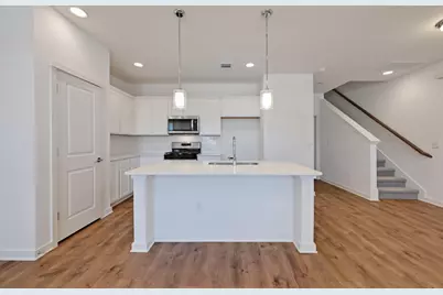 488 Orleanian Drive #B, Buda, TX 78610 - Photo 5