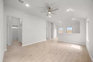 281 Bendecido Loop, Elgin, TX 78621 - Photo 5