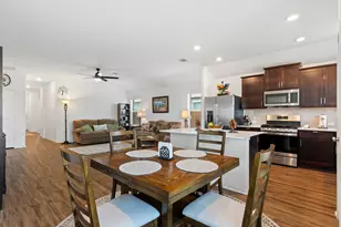 142 Esparza Dr, Bastrop, TX 78602 - Photo 9