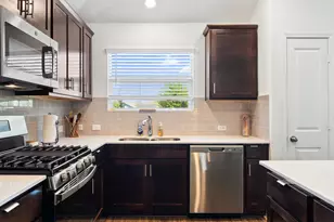 142 Esparza Dr, Bastrop, TX 78602 - Photo 13