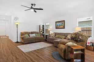 142 Esparza Dr, Bastrop, TX 78602 - Photo 7