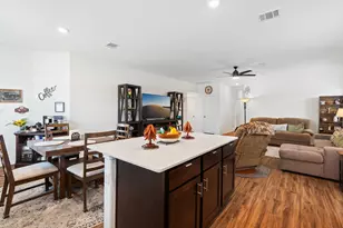 142 Esparza Dr, Bastrop, TX 78602 - Photo 13