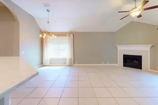 10904 Mint Julep Dr, Austin, TX 78748 - Photo 5