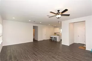 124 Spiny Lizard Ln, San Marcos, TX 78666 - Photo 5