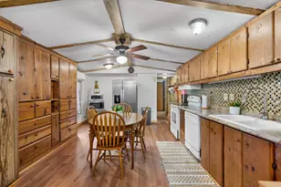 300 Corral Ln, Liberty Hill, TX 78642 - Photo 7