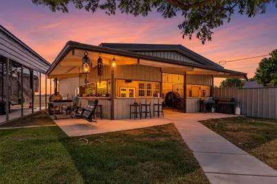 343 E Jackson Street, Bartlett, TX 76511 - Photo 17