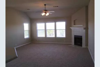 728 Abbeyglen Castle Drive, Pflugerville, TX 78660 - Photo 3