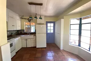 948 Sycamore St, San Marcos, TX 78666 - Photo 17