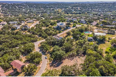 22305 Bute Drive, Spicewood, TX 78669 - Photo 9