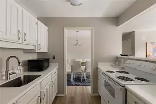 8210 Bent Tree Rd, Austin, TX 78759 - Photo 11