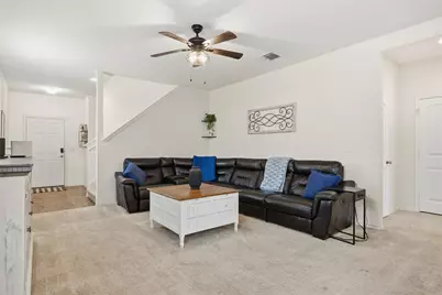 14904 Shalestone Way, Manor, TX 78653 - Photo 5
