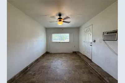 6204 Dove Springs Circle, Austin, TX 78744 - Photo 15