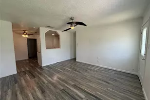 6204 Dove Springs Cir, Austin, TX 78744 - Photo 3