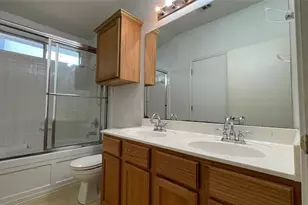 5512 Steven Creek Way, Austin, TX 78721 - Photo 13