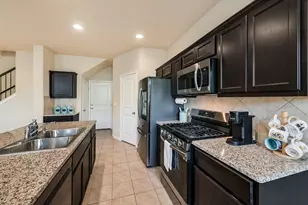 2880 Donnell Dr, Round Rock, TX 78664 - Photo 11