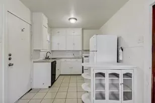3416 Robinson Ave, Austin, TX 78722 - Photo 9
