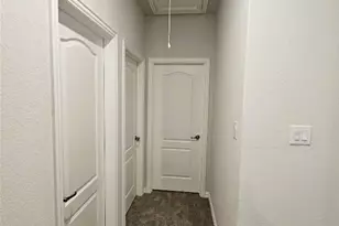 104 Greinert Dr, Taylor, TX 76574 - Photo 17