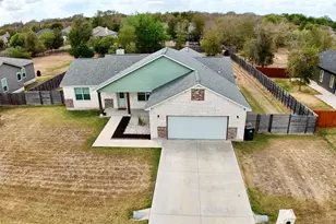125 Naalehu Ct, Bastrop, TX 78602 - Photo 35