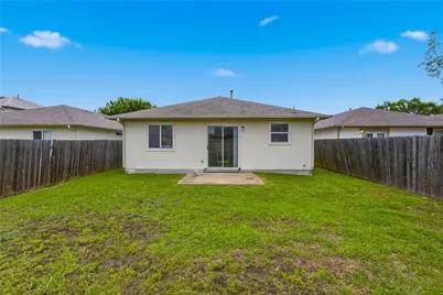 16112 Hamilton Point Circle, Manor, TX 78653 - Photo 27