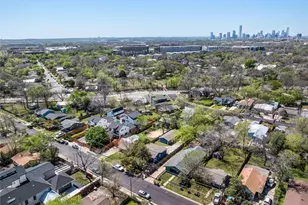 1116 Ebert Ave, Austin, TX 78721 - Photo 21