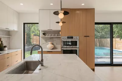 1005 W Johanna Street, Austin, TX 78704 - Photo 13