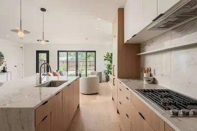 1005 W Johanna Street, Austin, TX 78704 - Photo 7