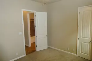21905 Rock Wren Rd, Spicewood, TX 78669 - Photo 19