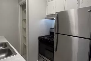 307 E 31st St, Austin, TX 78705 - Photo 7