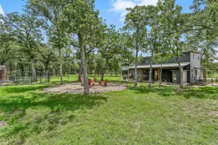 226 Stolle Ln, Flatonia, TX 78941 - Photo 23