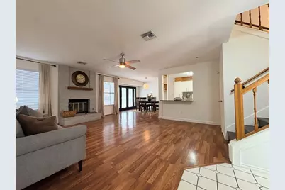 11907 Cherie Drive, Austin, TX 78758 - Photo 3