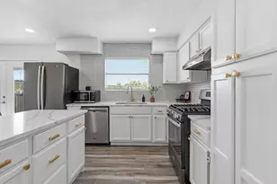 5800 Pinon Vista Dr, Austin, TX 78724 - Photo 7