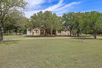 100 Palomino Cove, Jarrell, TX 76537 - Photo 5