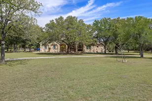 100 Palomino Cove, Jarrell, TX 76537 - Photo 5