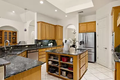 100 Palomino Cove, Jarrell, TX 76537 - Photo 17