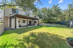 3621 Peregrine Falcon Dr, Austin, TX 78746 - Photo 31