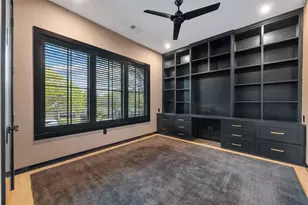 3621 Peregrine Falcon Dr, Austin, TX 78746 - Photo 13