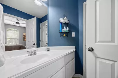 128 Las Colinas Drive, Georgetown, TX 78628 - Photo 27