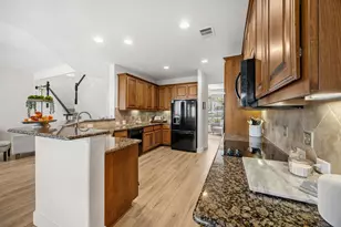 128 Las Colinas Dr, Georgetown, TX 78628 - Photo 11