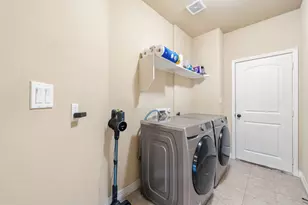 3209 Eisenhower Ave, Lago Vista, TX 78645 - Photo 15