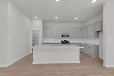 106 Melrose Street, Hutto, TX 78634 - Photo 5