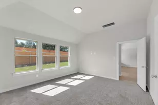 106 Melrose St, Hutto, TX 78634 - Photo 15