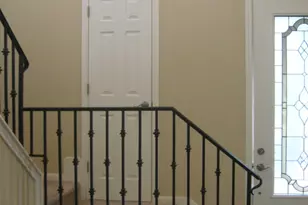 12704 Venice Ln, Austin, TX 78750 - Photo 9