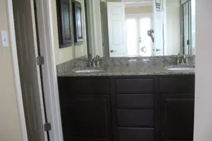12704 Venice Ln, Austin, TX 78750 - Photo 13