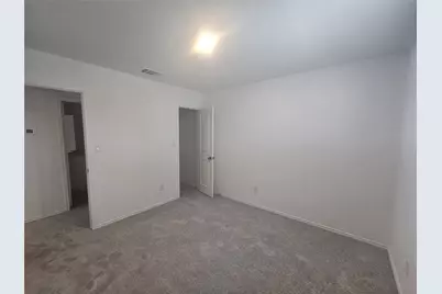 420 Drizzle Drive, Lockhart, TX 78644 - Photo 5