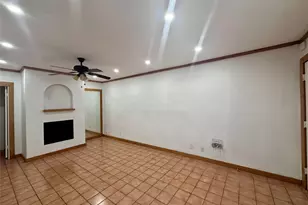 505 W 7th St, Austin, TX 78701 - Photo 3