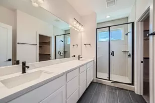 1531 N Red Bud Ln, Round Rock, TX 78665 - Photo 5