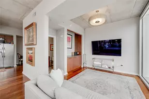 360 Nueces St, Austin, TX 78701 - Photo 11