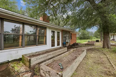 406 Monkey Road, Elgin, TX 78621 - Photo 27